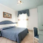 Elpiro 4*