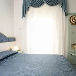 Elpiro Hotel 4*