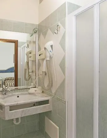 Hotel Elpiro 4*